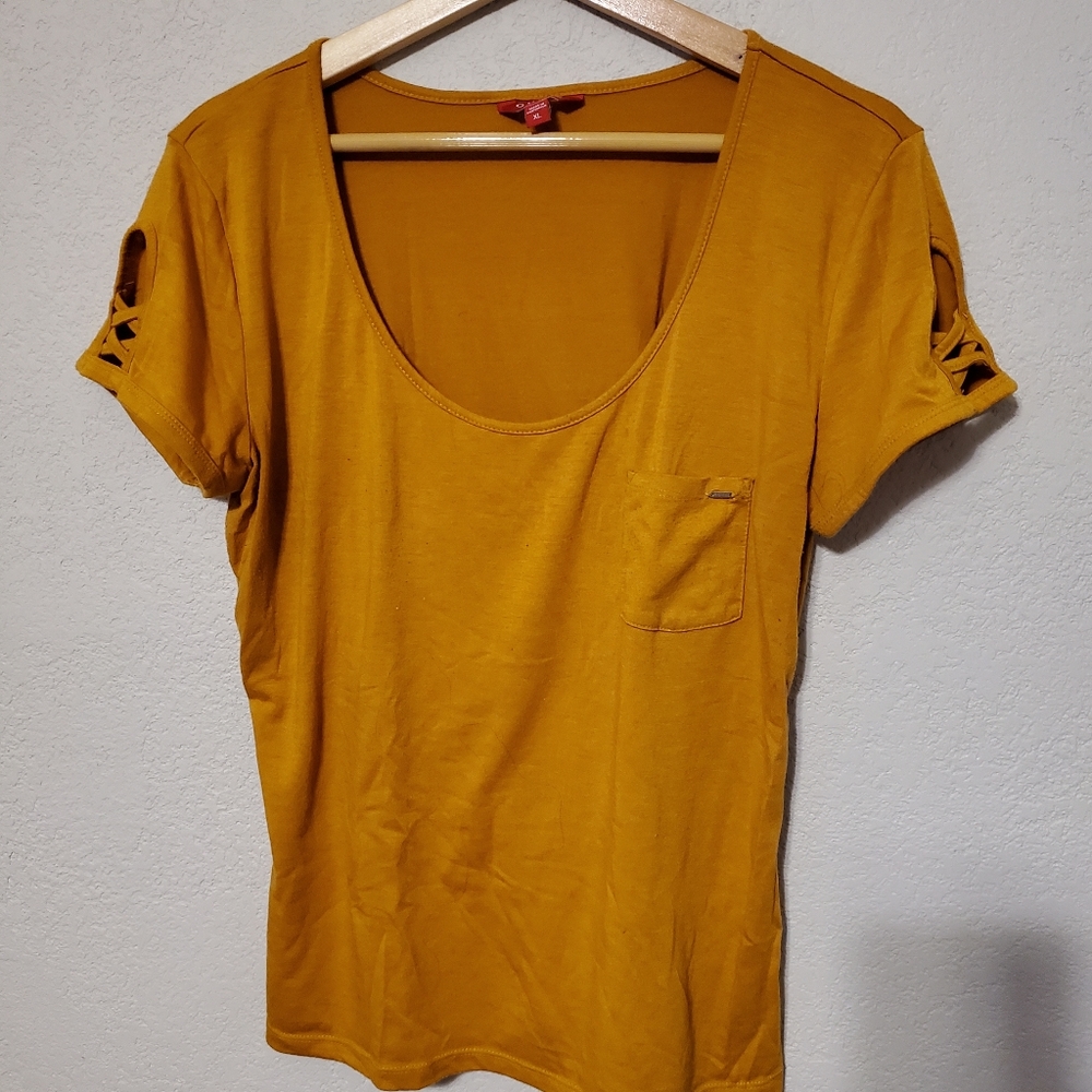 Guess shirt